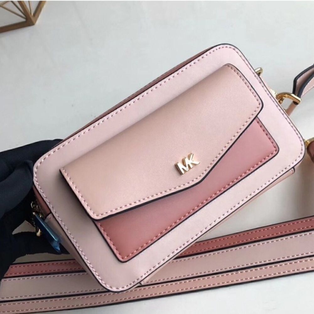 NWT Michael Kors Camera Small Tri-color Multicolor Leather Cross Body Bag